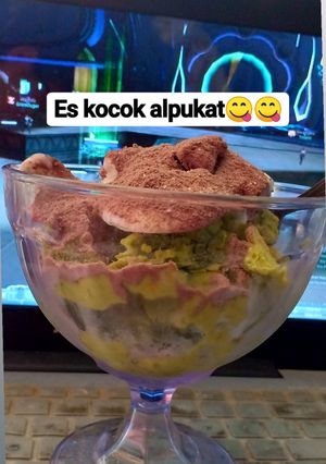 Foto resep Es kocok alpukat creamy yummy😋