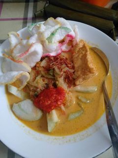 Foto resep Lontong Sayur Labu Siam & Tahu
