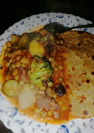 A picture of Soft pigeons stew.