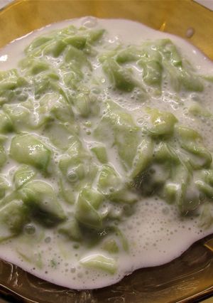 Tejfölös uborkasaláta recept fotója