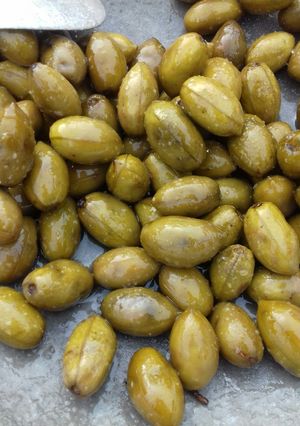 Hình của món Cà na ngâm đường.