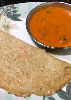 A picture of Murmura(Puffed Rice) Dosa with Tomato Chutney.