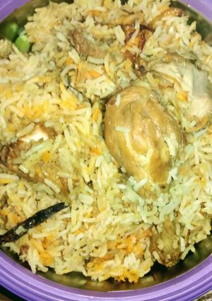 A picture of Chicken Biryani.