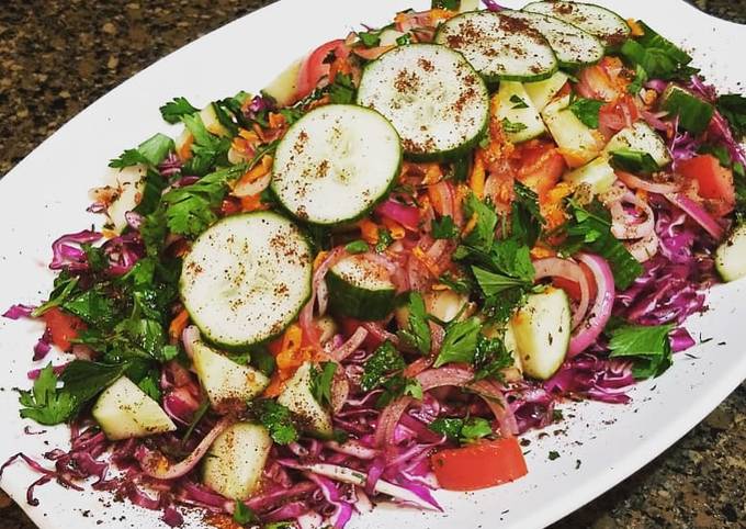 Turkish Red Cabbage Salad