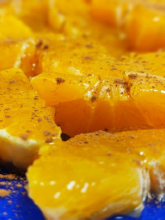 Una foto de Naranja con miel y canela🍊🍯🐝