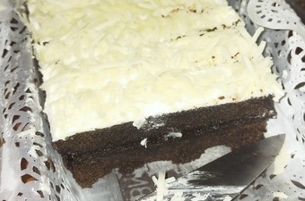 Cara Buat Brownies lapis kukus coklat (basah dan lumer) Istimewa