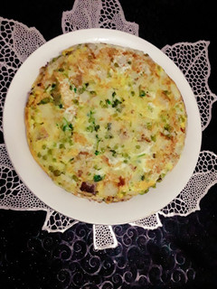 صورة لوصفة غراتان جلبانة (بازيلا) و البطاطا في المقلاة 😋
