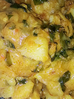 A picture of Porridge yam With smoke fish.