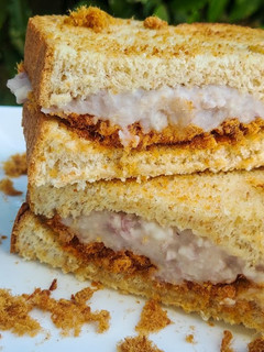 A picture of Taro Rousong Sandwich.