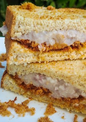 A picture of Taro Rousong Sandwich.