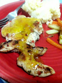 Una foto de Pollo en salsa de piña