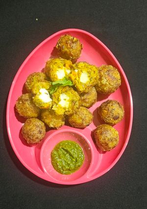 खिचड़ी अरन्सिनी रेसिपी मुख्य फोटो