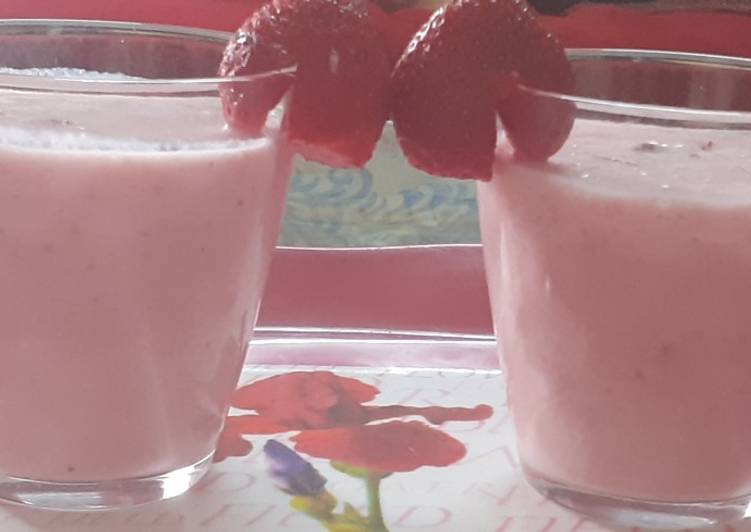 Simple Way to Prepare Speedy Strawberry lassi | Satisfying Recipe | So Delicious !