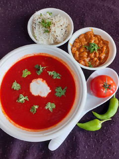 ટોમેટો સૂપ (Tomato Soup Recipe In Gujarati) રેસીપી મુખ્ય ફોટો