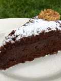 Bizcochuelo húmedo de chocolate y banana vegano