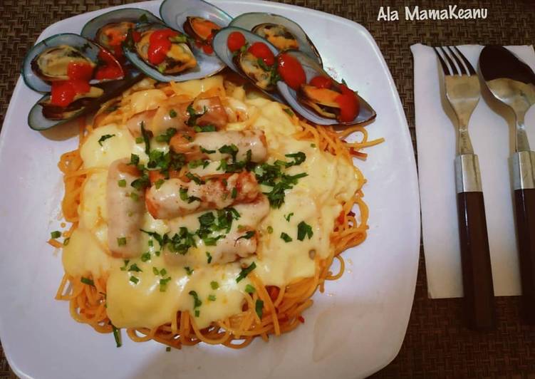 Spaghetti Mozarella Seafood Ala MamaKeanu