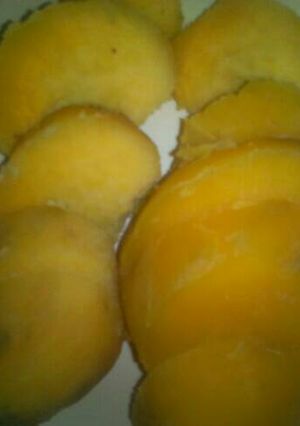 A picture of Boiled sweetpotatoes.