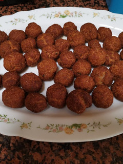 Una foto de Albóndigas rápidas con tomate