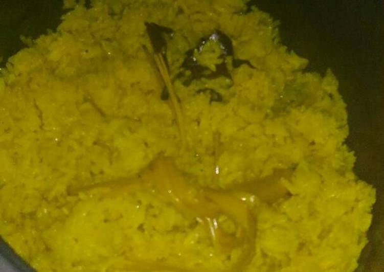Nasi Kuning Simpel