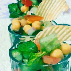 A picture of Chickpeas  salad.