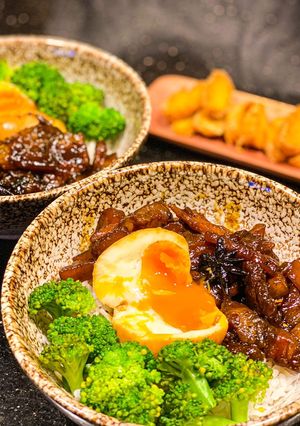 Foto resep Taiwanese pork rice bowl/ lu rou fan/ nasi daging ala taiwan