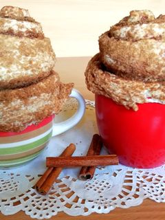 Extra fahéjas rolád, pillanatok alatt 🍮 recept fotója