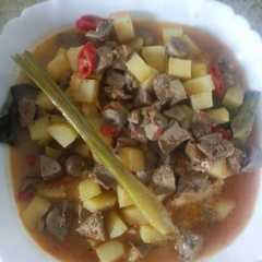 A picture of Sambel Goreng Ati Kentang.