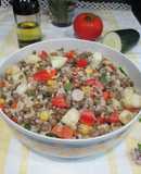Ensalada de lentejas con arroz integral y maíz al aroma del orégano frresco