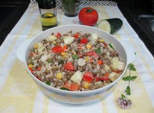 Ensalada multicolor de quinoa y arroz integral Receta de Irene-Guirao-  Cookpad