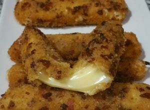 Foto principal de Palitos de queso con un toque a bacon