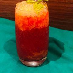 A picture of Mango Beetroot Mojito.