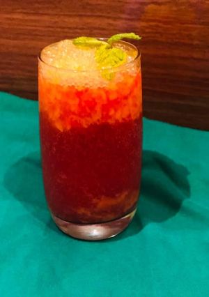 A picture of Mango Beetroot Mojito.