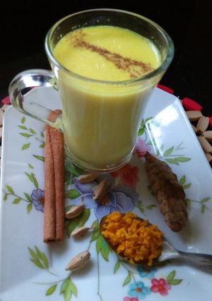 A picture of Turmeric Latte.