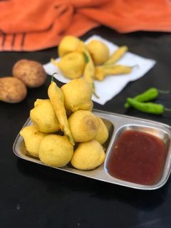 બટાટા વડા રેસીપી મુખ્ય ફોટો