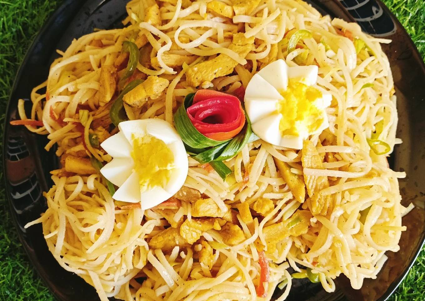 Chicken,Veggies,Egg Noodles 🍝🍜🍝