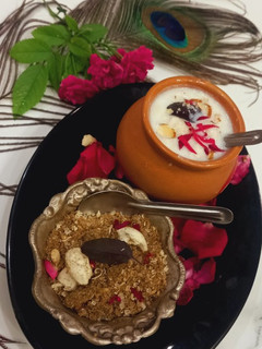 धनिया पंजीरी एवम पंचामृत (Dhaniya panjiri panchamrit recipe in hindi) रेसिपी मुख्य फोटो