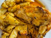 Une photo de poulet estragon