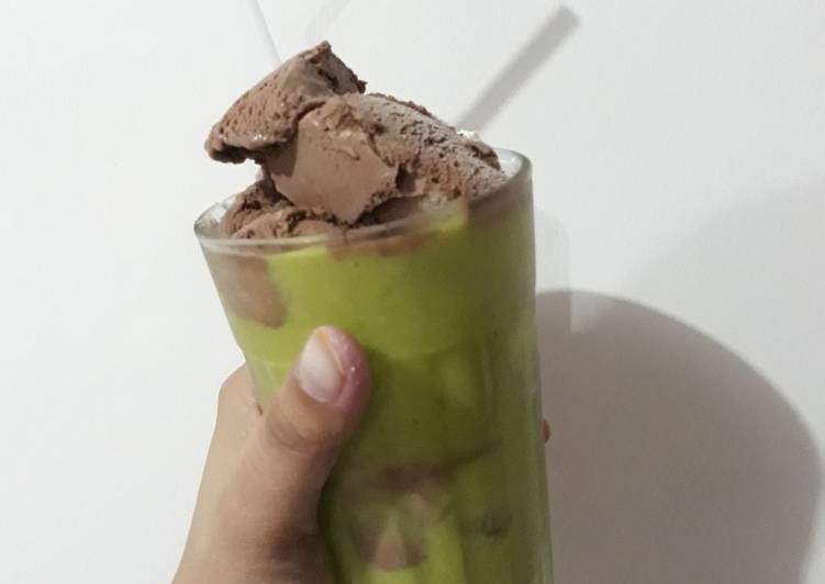 Avocado float