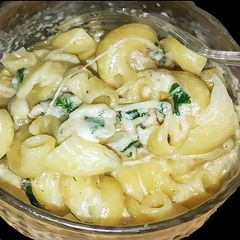 A picture of Cup Macaronis In Microwave.