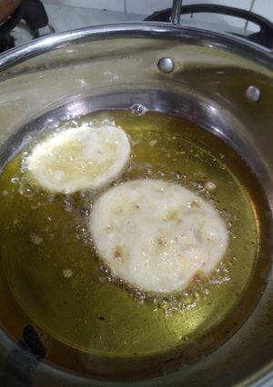 मालपुआ आम के स्वाद का (Mango Malpua) रेसिपी मुख्य फोटो