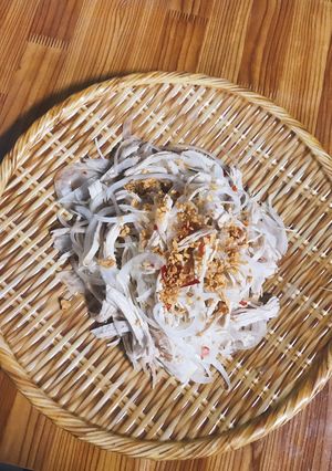Hình của món Gỏi gà.