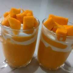 A picture of Mango Thai kekinian / jus mangga.