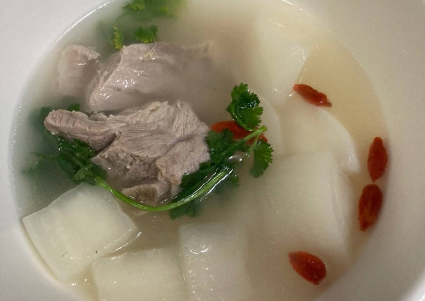 Sup iga Babi (NONHALAL)