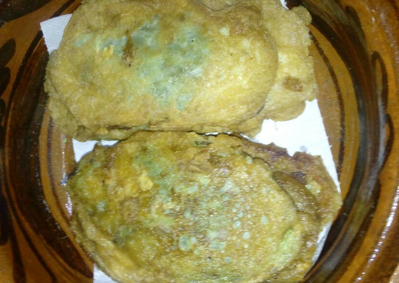 NOPALES RELLENOS EN CALDILLO A LA Mario's