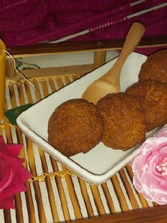 বাজরা আটা ক্যুকিজ (bajra atta cookies recipe in bengali) রেসিপির প্রধান ছবি