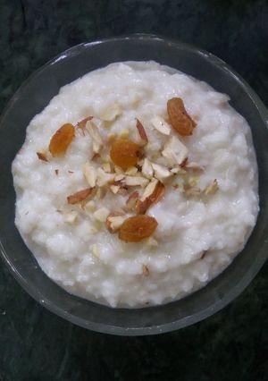 A picture of Dahi chura (poha curd and nuts mix).