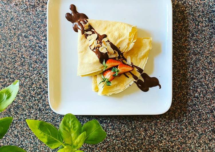 Mandulakrémes és túrós palacsinta(szénhidrátcsökkentetten és cukor mentesen is tökéletes)