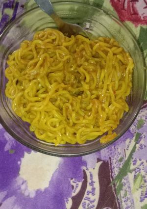 A picture of Maggi.