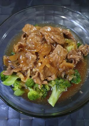Foto resep Brokoli Daging Sapi Saus Tiram