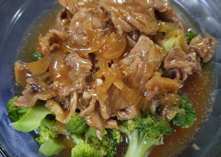 Resep Brokoli Daging Sapi Saus Tiram oleh Adisti N